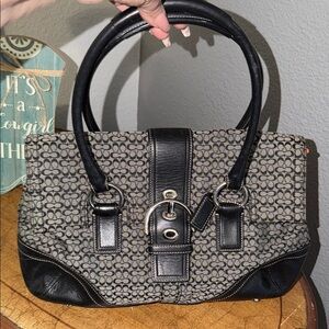 Stylish Black and Gray Handbag